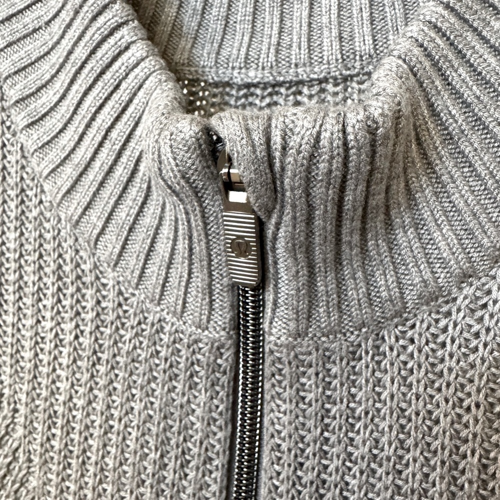 Lululemon Softer Still Wrap Cashmere Blend *Heathered Asphalt Gray *Size Large - Picture 6 of 13
